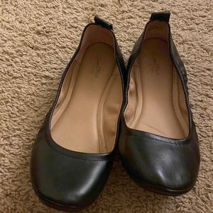 Black ballet flats size 9.5 lightly used comfy